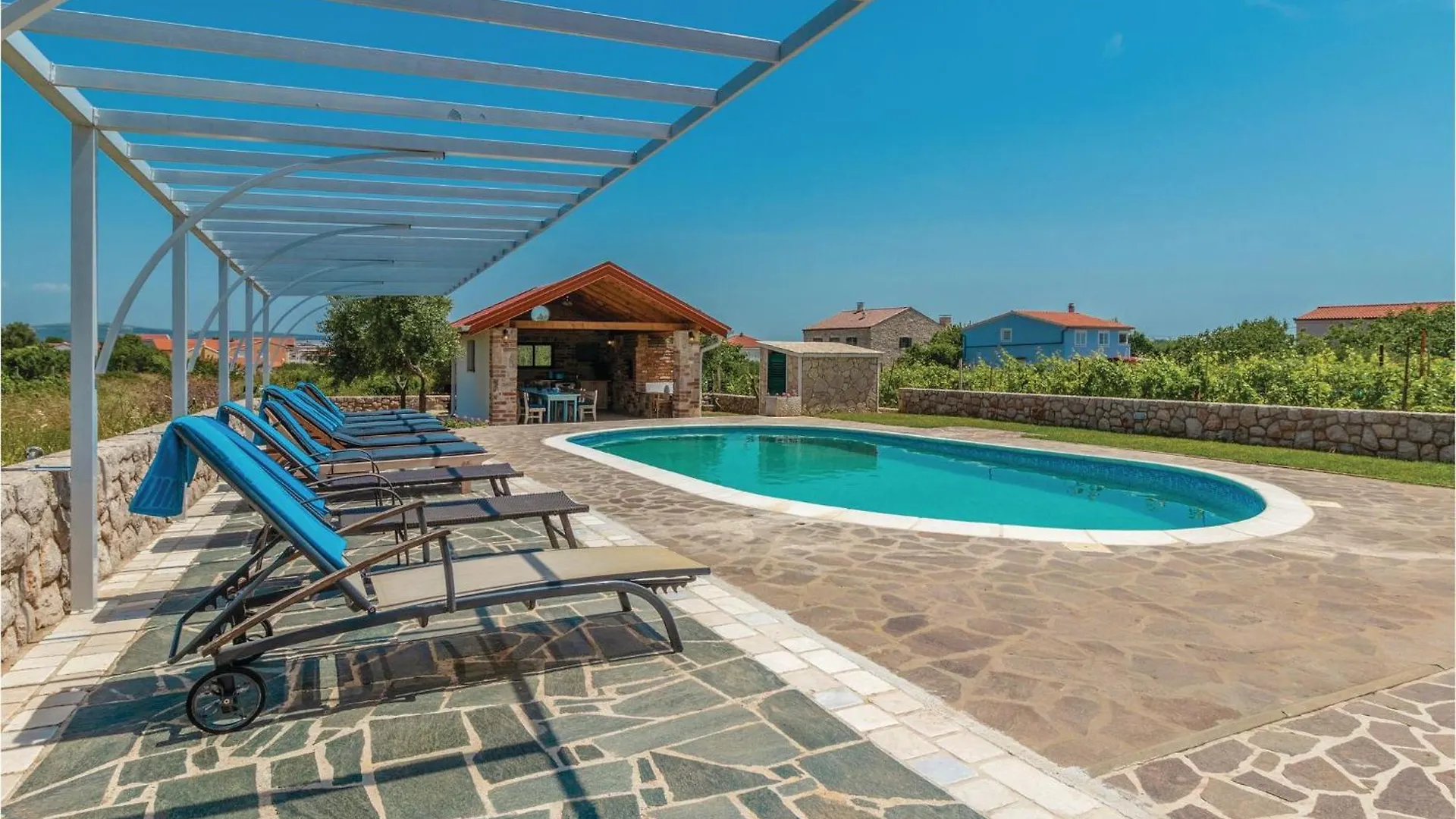 Awesome Home In Pasman With House Sea View Holiday home